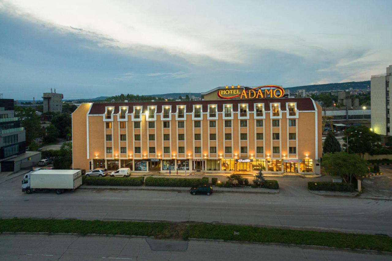 Adamo Hotel Varna Exterior photo