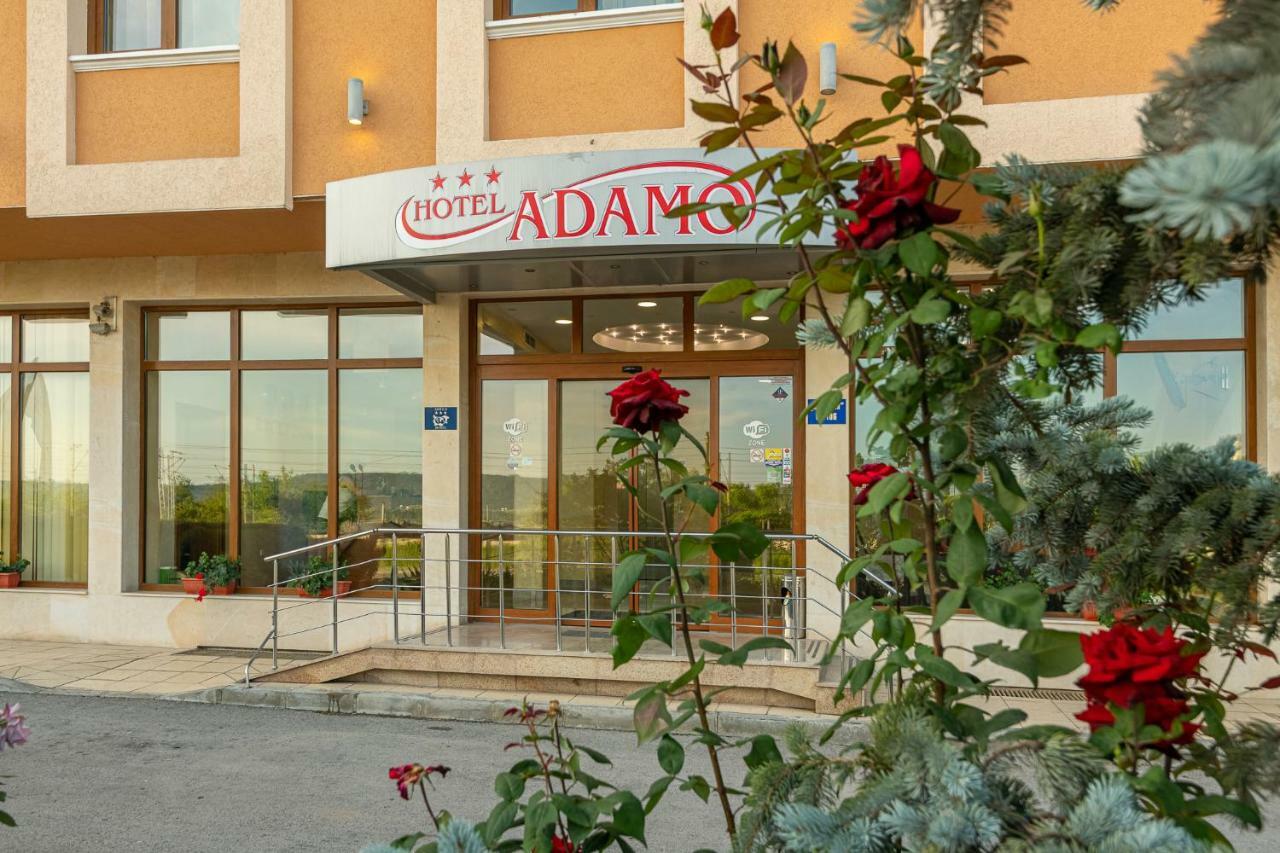 Adamo Hotel Varna Exterior photo